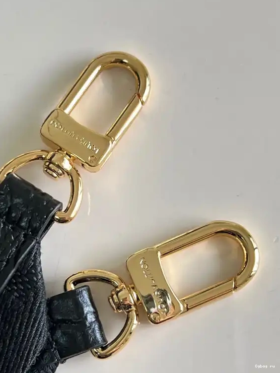 VUITTON LOUIS COUSSIN PM 0622